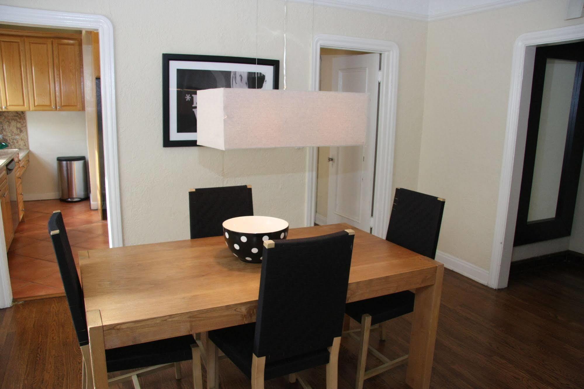 West Hollywood Vintage Vacation Apt. ลอสแอนเจลิส ภายนอก รูปภาพ