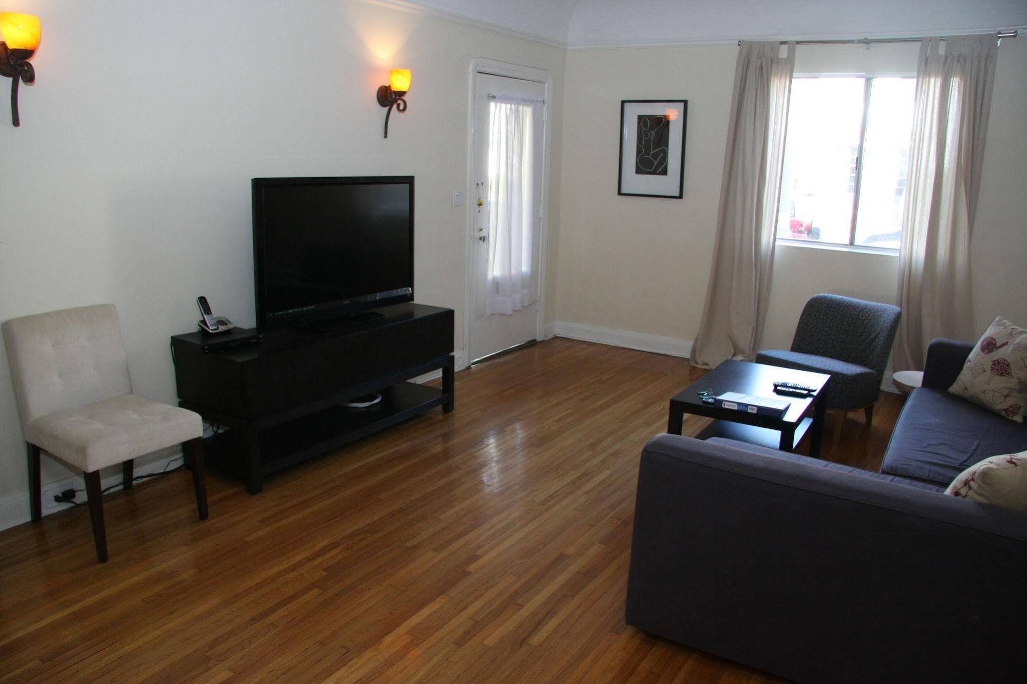 West Hollywood Vintage Vacation Apt. ลอสแอนเจลิส ภายนอก รูปภาพ
