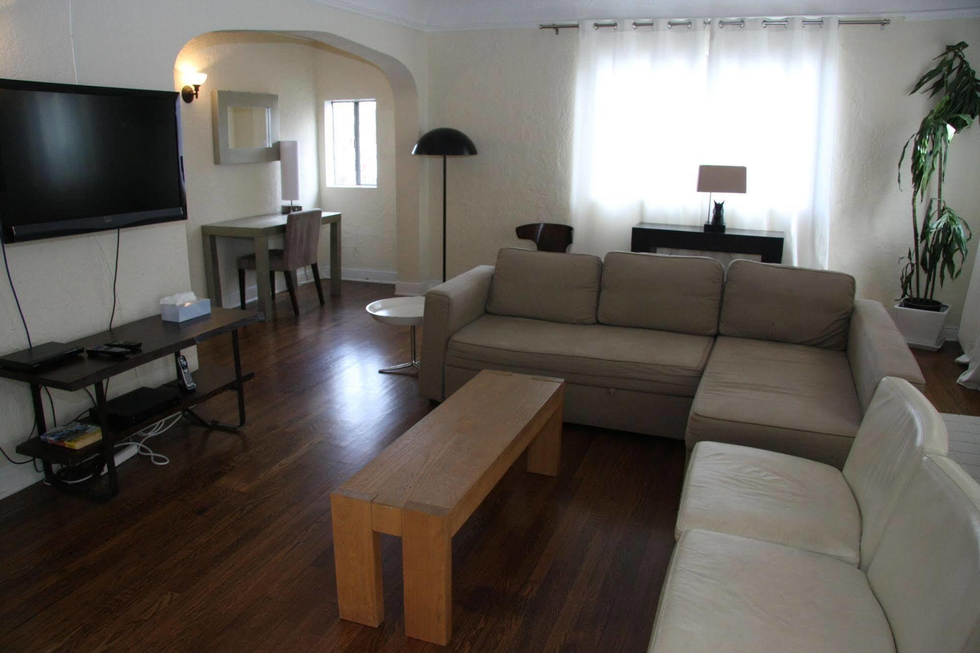 West Hollywood Vintage Vacation Apt. ลอสแอนเจลิส ภายนอก รูปภาพ